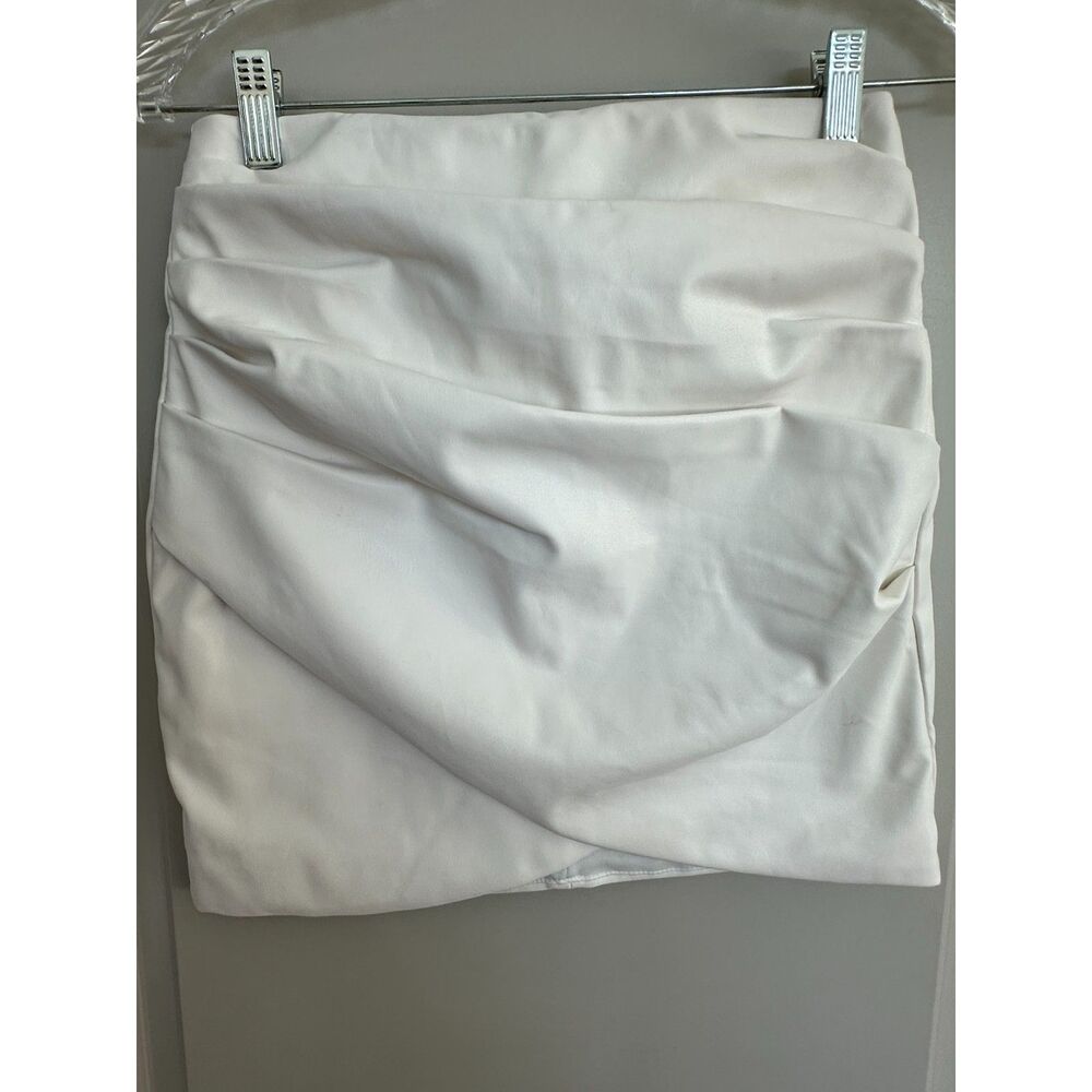 Kenzie + Francesca's White Faux Leather Mini Skirt Women's Sz S